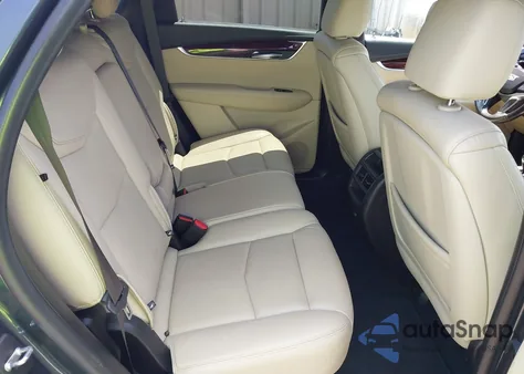 2019 Cadillac Xt5 Luxury z USA, uszkodzony, nr VIN 1GYKNCRSXKZ176160